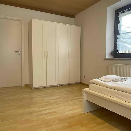 Wen111 Große Monteurwohnung Weiden in der Oberpfalz